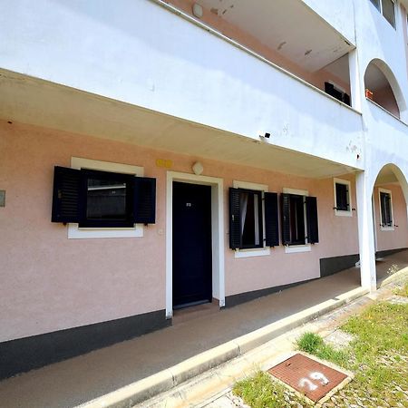 Apartment Oresic Malinska Ngoại thất bức ảnh