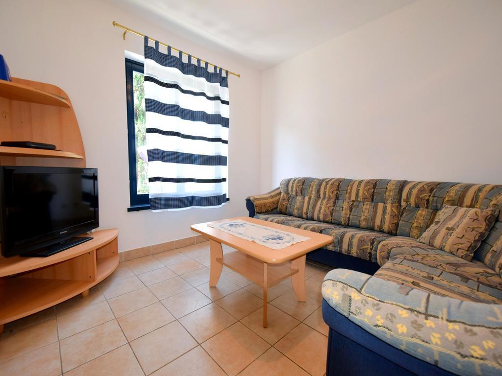 Apartment Oresic Malinska Ngoại thất bức ảnh