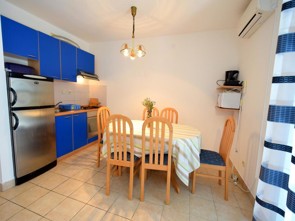 Apartment Oresic Malinska Ngoại thất bức ảnh